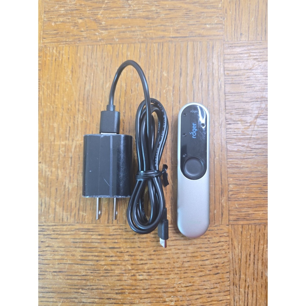 Phonak Roger On V1 Wireless Microphone w/USB Charger - Tested